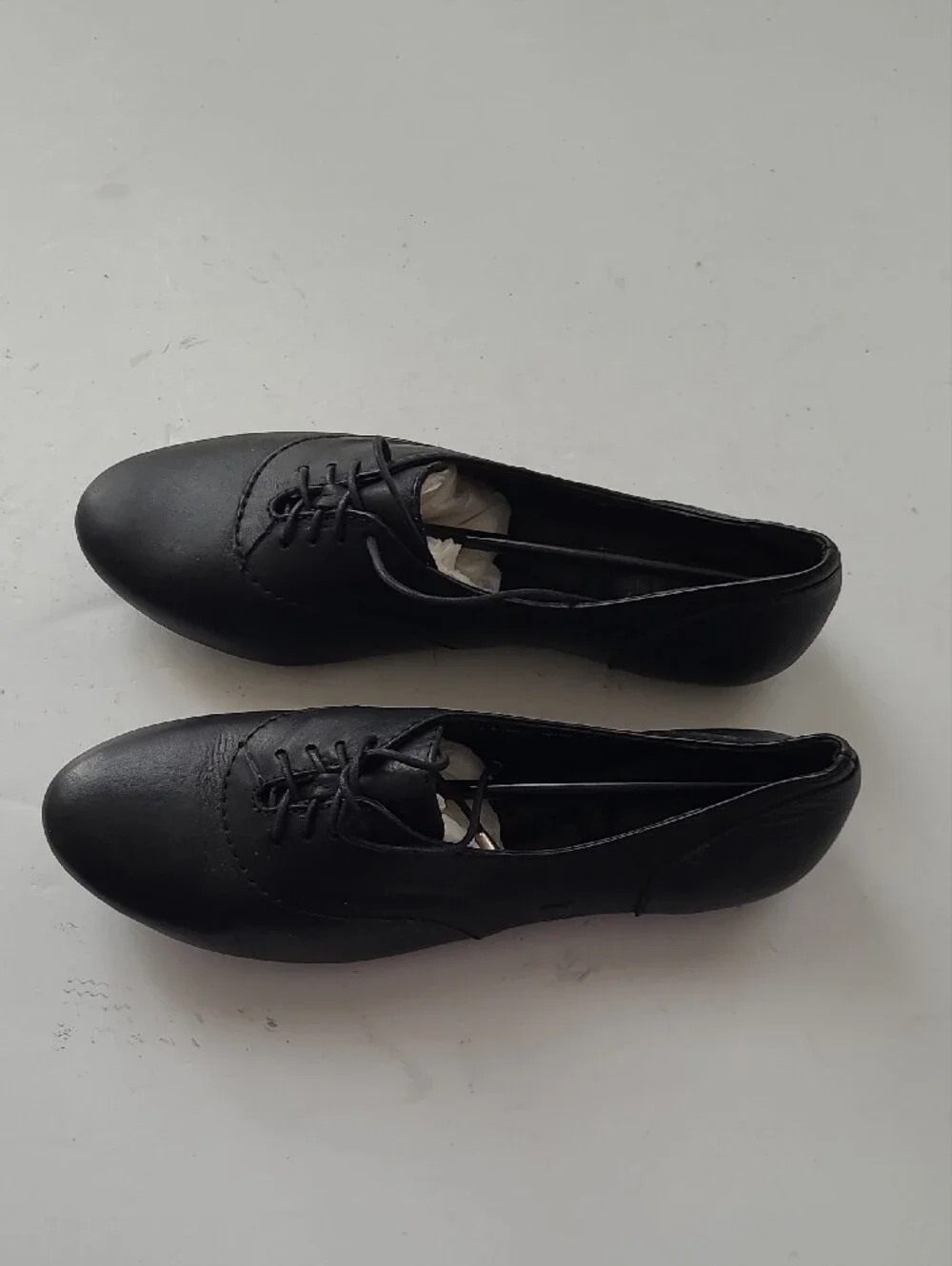 Born Black Leather Lace-Up Oxford Flats